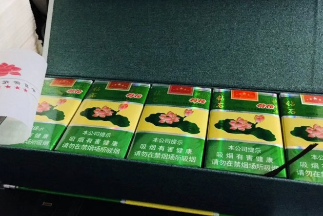 福建香烟批发一手货源，免税香烟一手货源批发厂